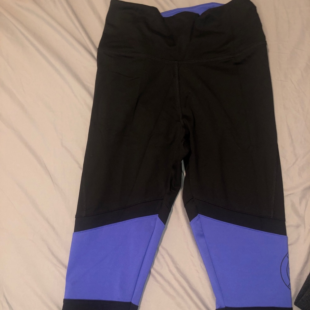 Pink leggings